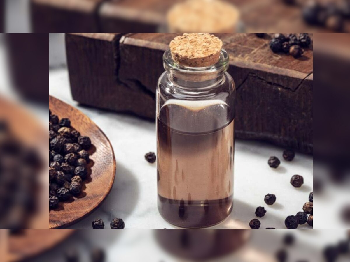 Health Tips: सरसो या नारियल नहीं बल्कि काली मिर्च का तेल करेगा कई परेशानियों को दूर 