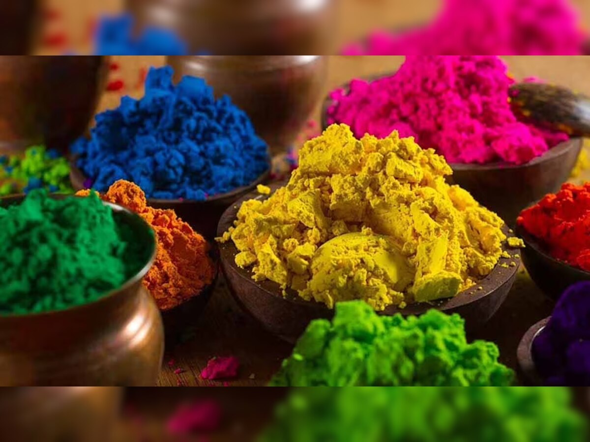 How to Make Organic Colors at Home in Holi 2023 