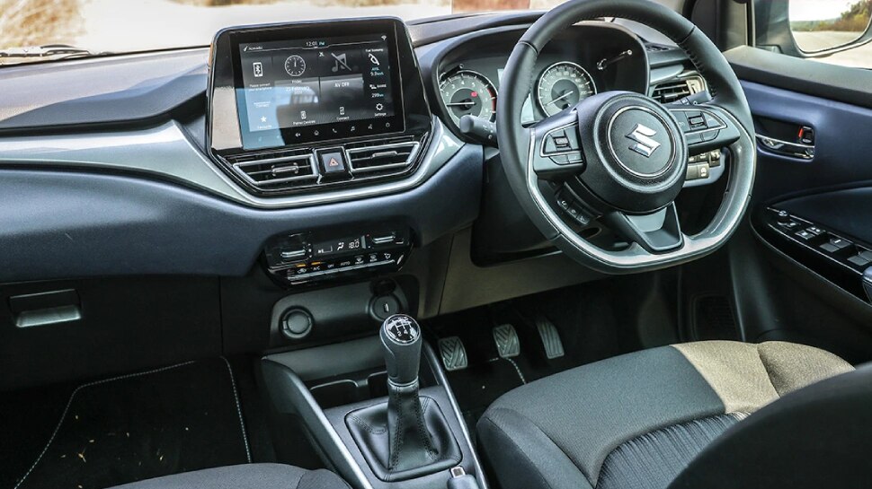 भोले-भाले ग्राहकों को ऐसे चूना लगा रही कार डिलरशिप! ये है ठगी से बचने का तरीकाv