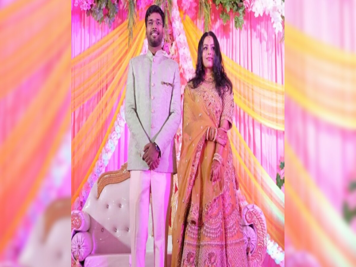 Anand Mohan Daughter Surbhi Anand Wedding Rajhans Singh Irts Photos Viral यह सरकारी अधिकारी 8310