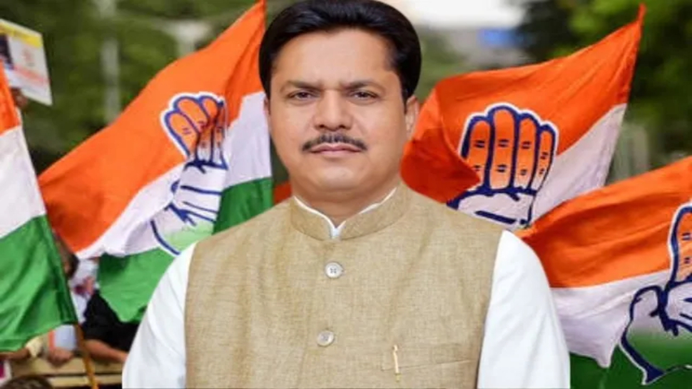 Assam: गुवाहाटी में प्रदेश कांग्रेस कमेटी की मीटिंग; इन मुद्दों पर हुई चर्चा Assam: गुवाहाटी में प्रदेश कांग्रेस कमेटी की मीटिंग; इन मुद्दों पर हुई चर्चा