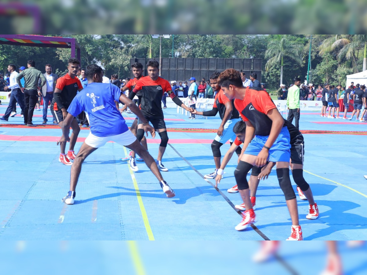 UP New Sports Policy: यूपी बनेगा खेलों का नया 'पावरहाउस', हर ब्लॉक में बनेंगे स्टेडियम; खिलाड़ियों का होगा निशुल्क स्वास्थ्य बीमा