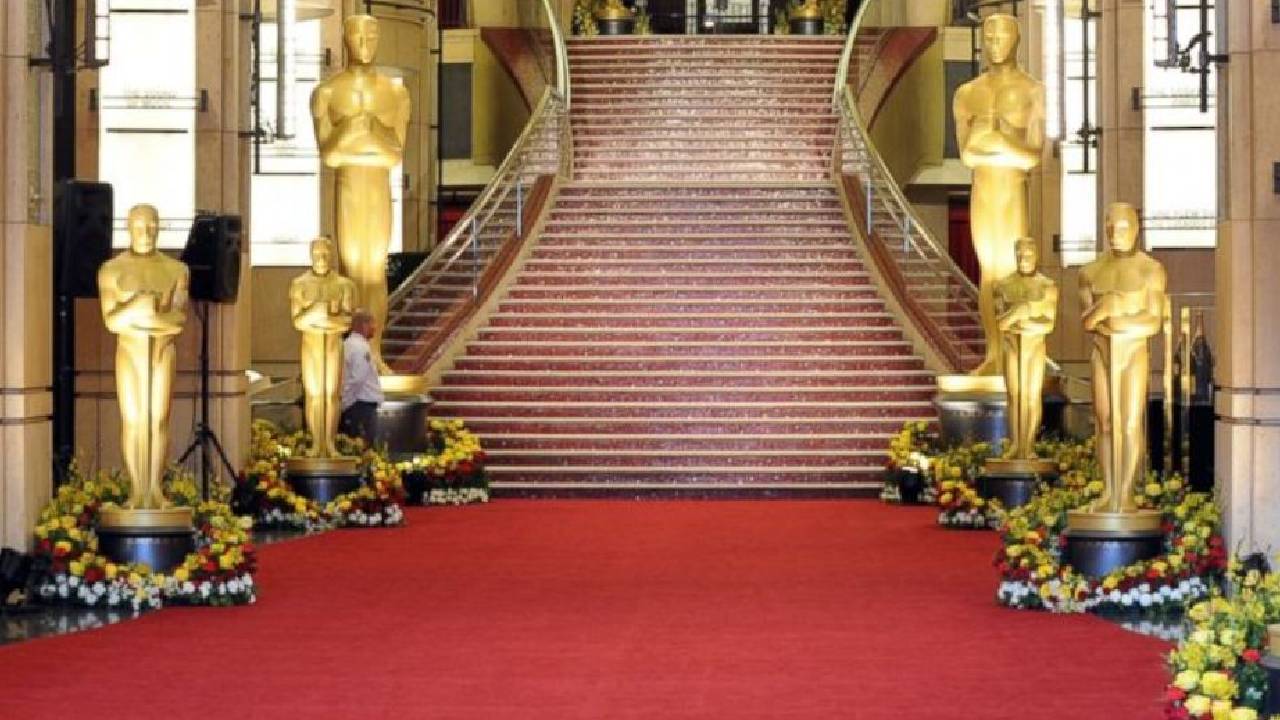 Oscars 2023: 62 साल में पहली बार ऑस्कर का कारपेट का रंग लाल नहीं होगा, जानें वजह 
