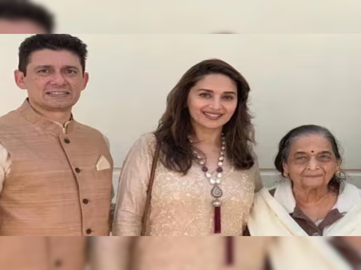 Madhuri Dixit Mother death: 91 साल की उम्र में बॉलीवुड अभिनेत्री माधुरी दीक्षित की मां का निधन