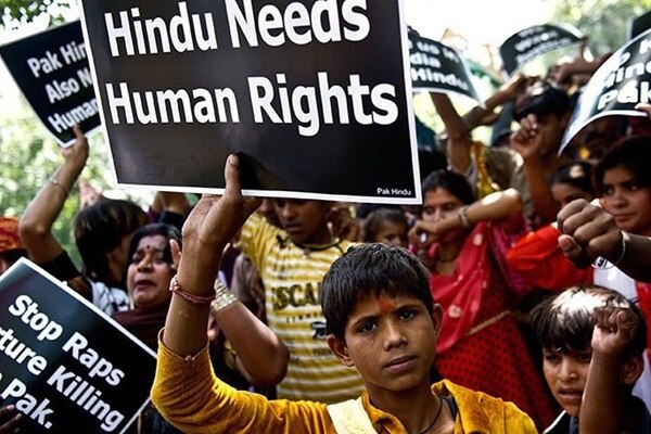 पाकिस्तान में जबरन धर्मांतरण को लेकर रैली करेगा हिंदू समुदाय, सोशल मीडिया पर प्रचार