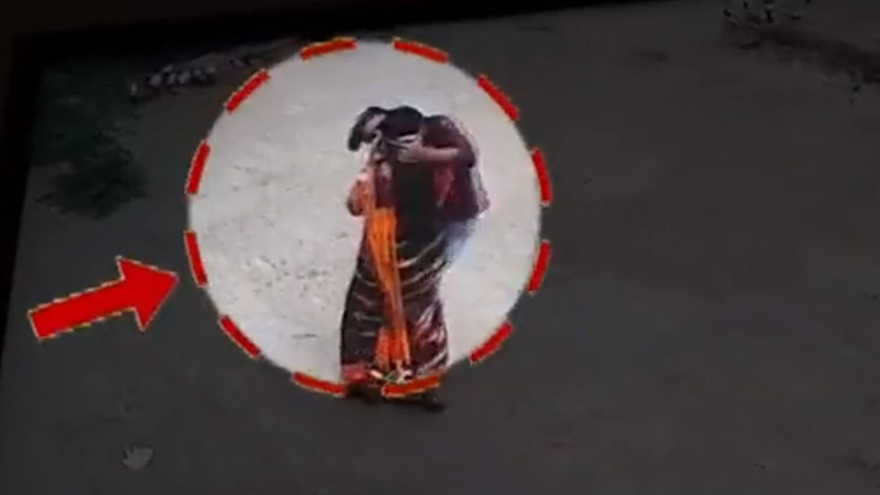 बिहार के इस शहर में घूम रहा सीरियर किसर, महिलाओं को चूम कर भाग जाता है बदमाश