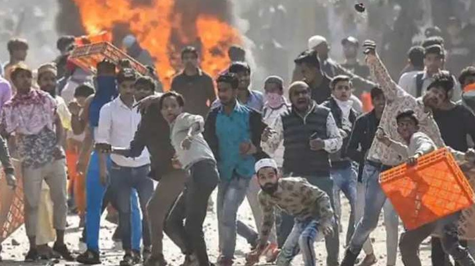 Delhi Riot 2020: दिल्ली दंगों में 9 लोग दोषी करार, कोर्ट ने कहा- हिंदुओं की संपत्ति को नुकसान पहुंचाना था आरोपियों का मकसद