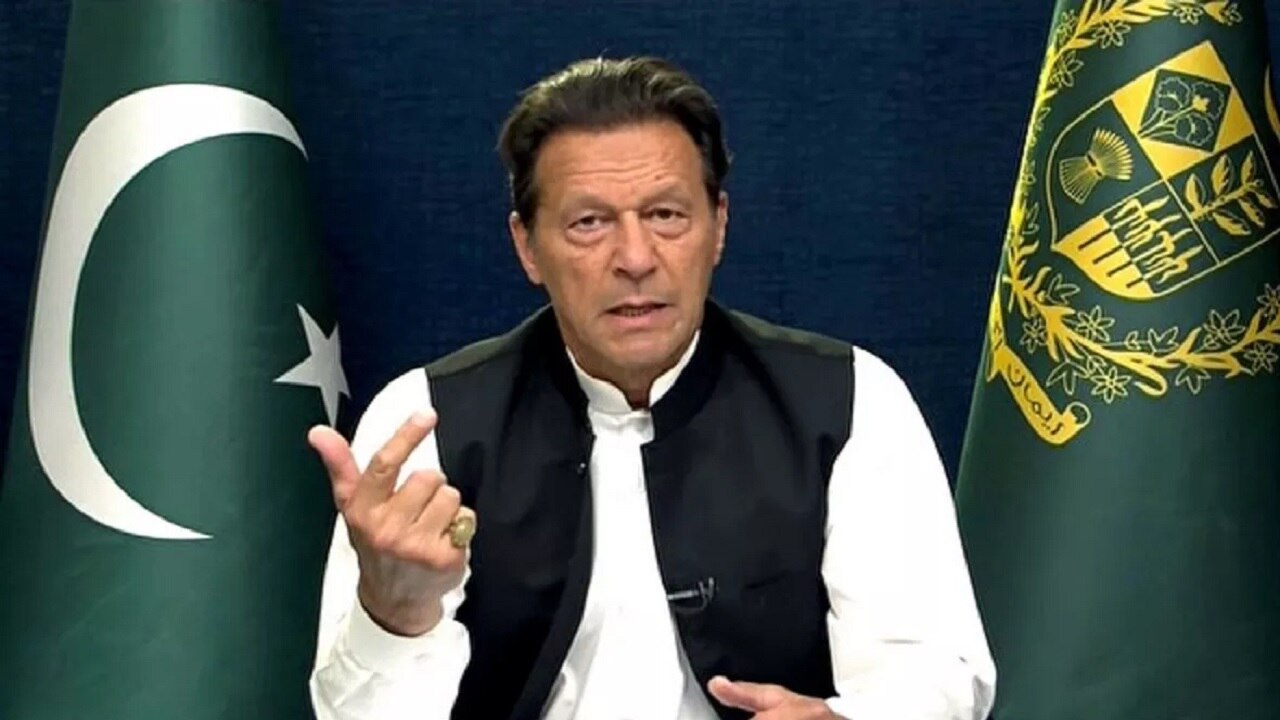 इमरान खान बोले, मेरी हत्या कराना चाहती है पाकिस्तान सरकार, समर्थकों को पीट रही पुलिस