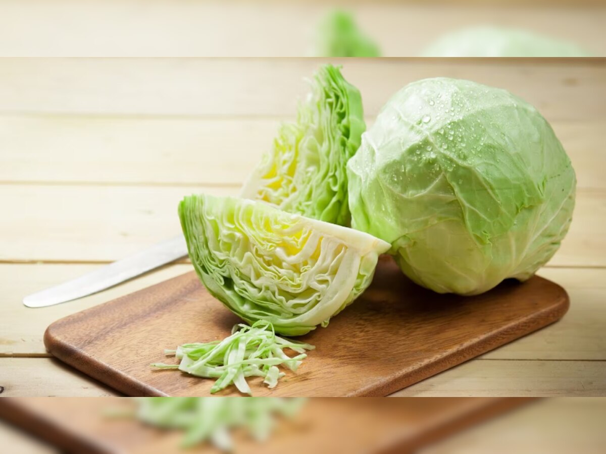 Cabbage Juice: दिन में एक बार पिए पत्ता गोभी का जूस, नहीं होगी पाचन से जुड़ी समस्या!