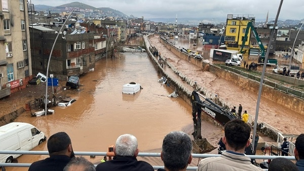 तुर्की में भूकंप के बाद अब बाढ़ का कहर, 14 लोगों की हुई मौत