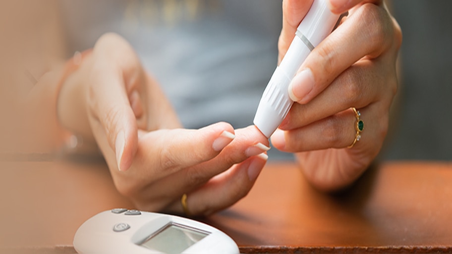 Diabetes Control Tips: बस करने होंगे ये 5 काम, आसपास भी नहीं भटकेगी डायबिटीज