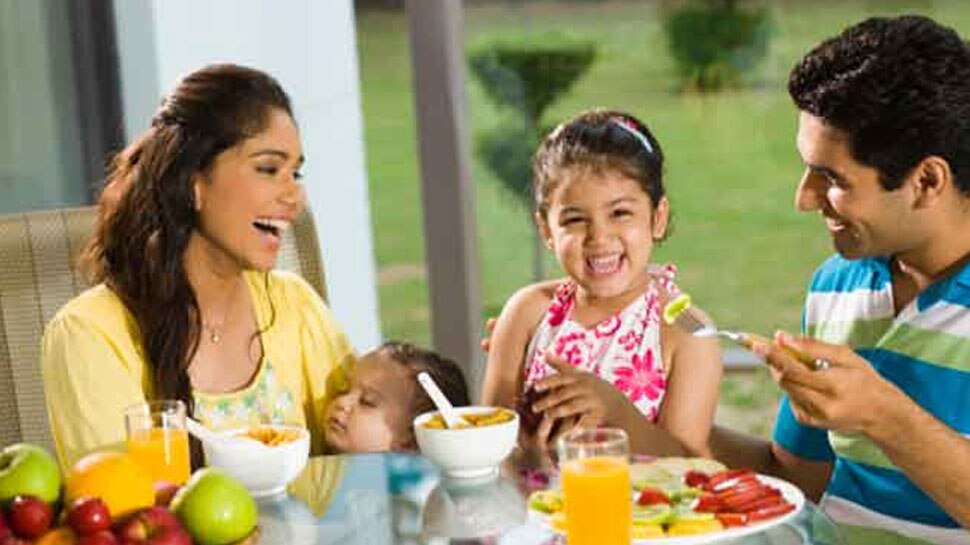 Healthy Breakfast: शरीर को रखना चाहते हैं सेहतमंद तो नाश्ते में आज से शुरू कर दें इन 4 देसी चीजों का सेवन, मिलेगा भरपूर फायदा