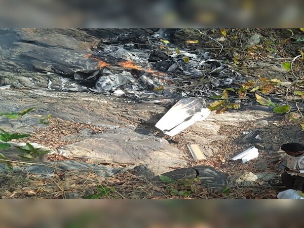 Balaghat: बालाघाट में चार्टर प्लेन हादसे का हुआ शिकार, 2 पायलट की मौक़े पर मौत