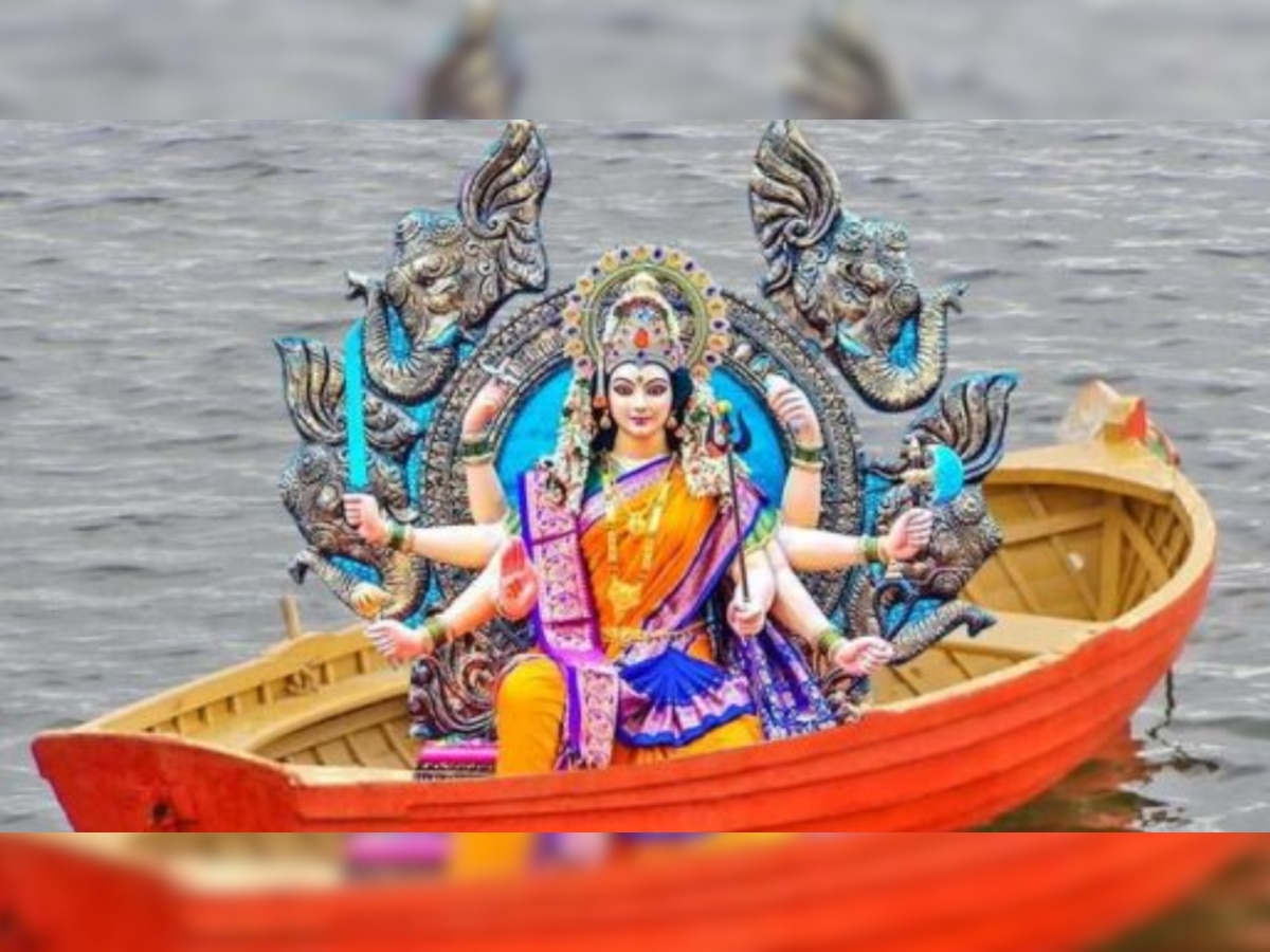Chaitra Navratri 2023: इस बार नाव पर सवार होकर आ रही हैं मां दुर्गा, जानिए क्या हैं इसके मायने?