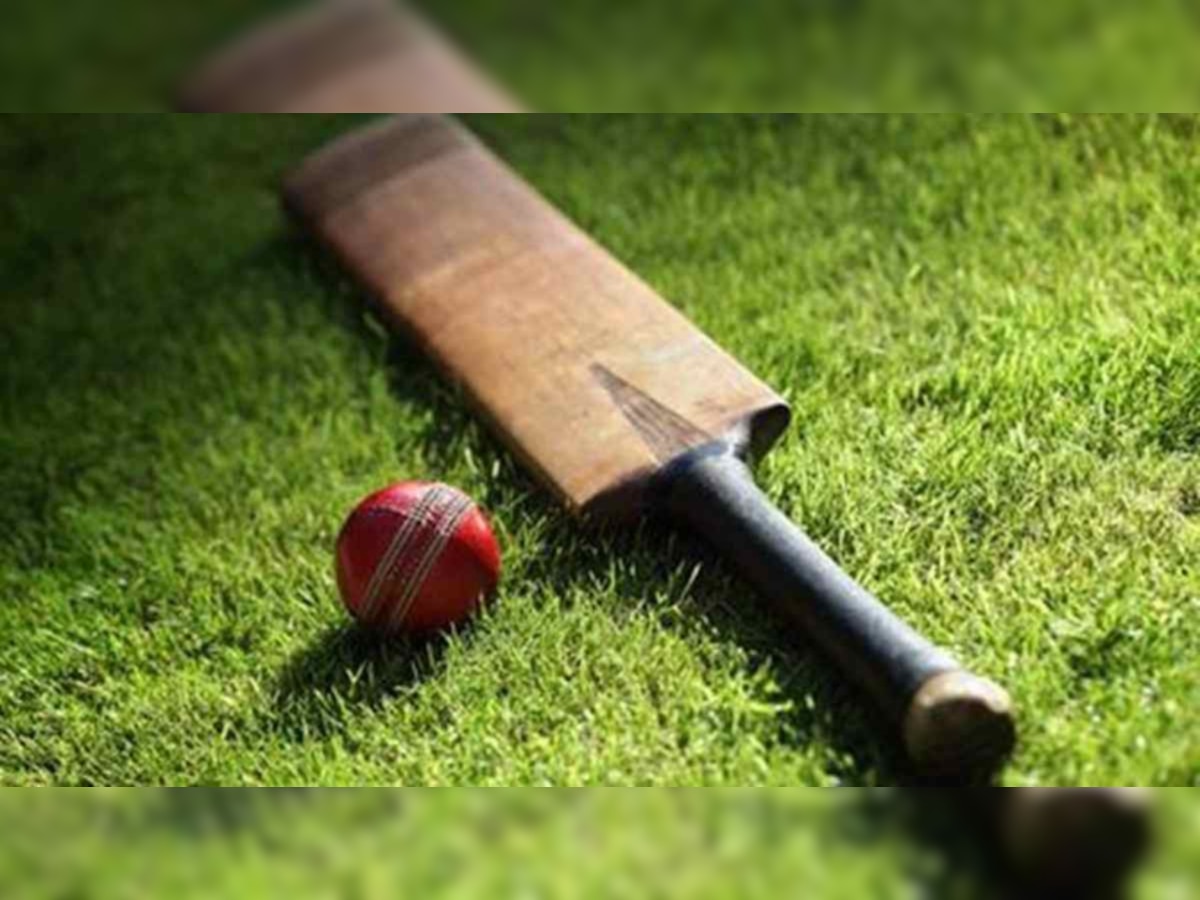 Cricketer Death: ଭାରତ-ଅଷ୍ଟ୍ରେଲିଆ ସିରିଜ୍ ମଧ୍ୟରେ କ୍ରିକେଟ୍ ଜଗତରେ ଶୋକର ଛାୟା, ହୃଦଘାତରେ କ୍ରିକେଟରଙ୍କ ନିଧନ