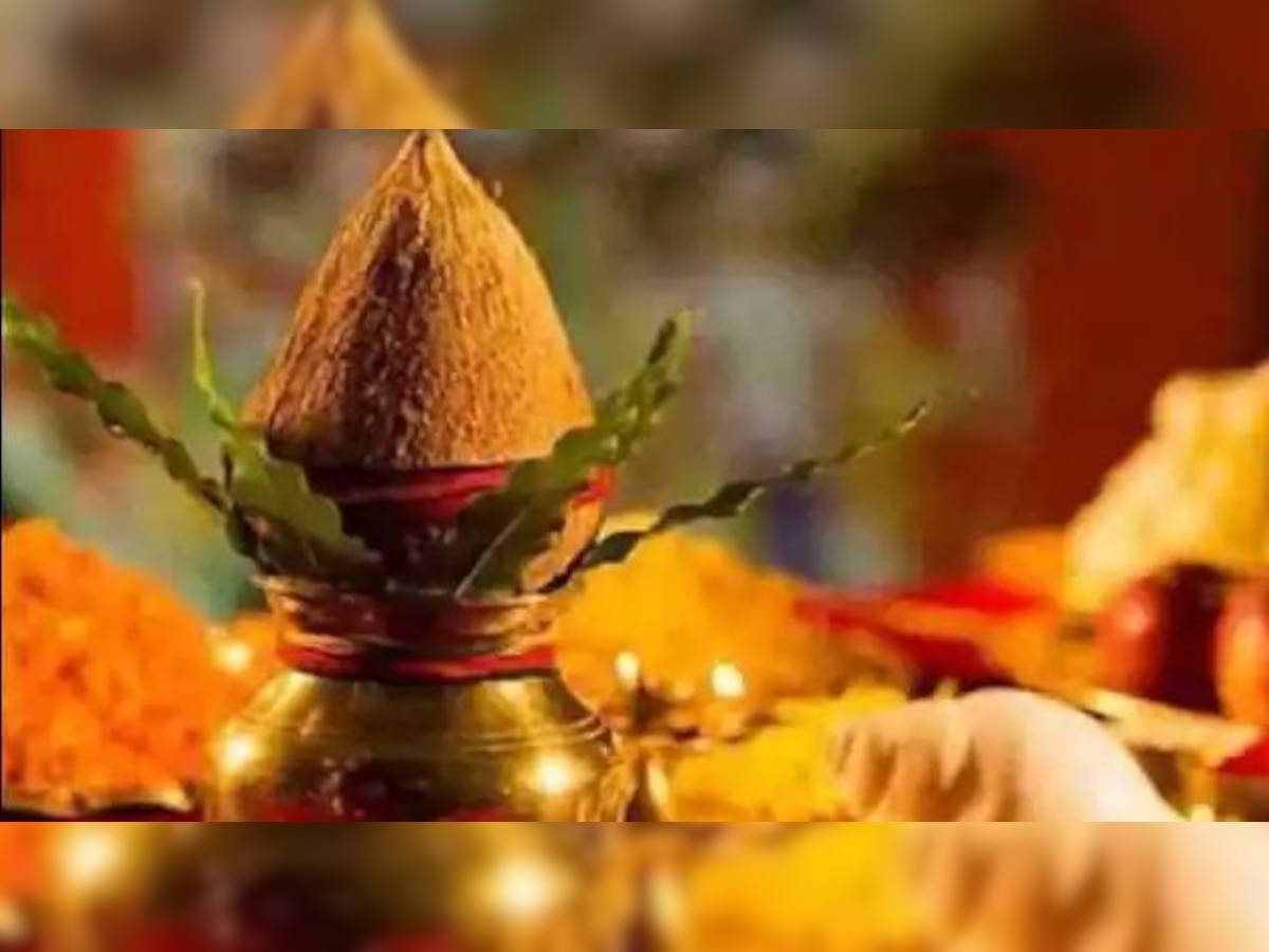 Hindu Nav Varsh 2023:  हिंदू नववर्ष से पहले घर लाएं ये 5 सामान, कभी नहीं आएगी पैसे की किल्लत
