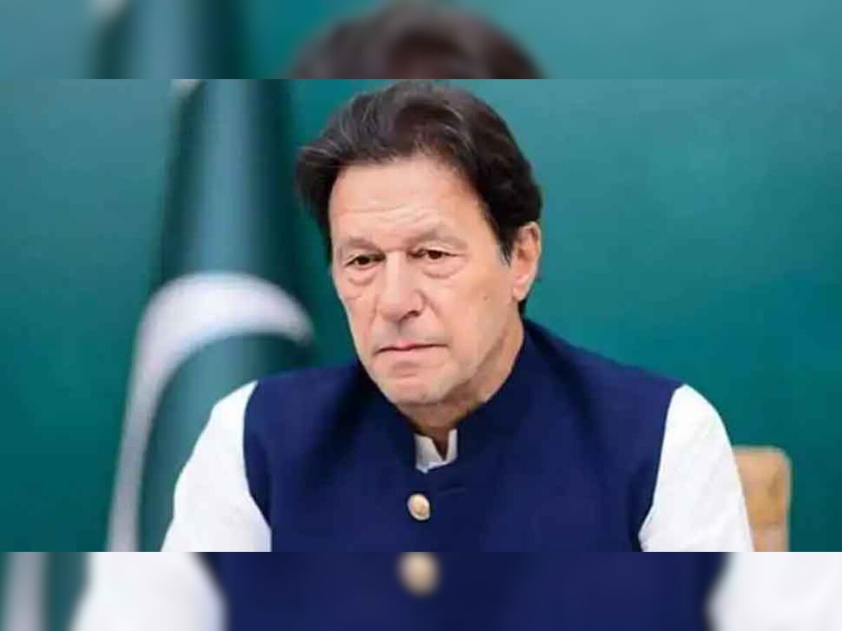 Pakistan News: कम नहीं हो रही इमरान खान की मुश्किलें,  पूर्व PM के खिलाफ लगातार दर्ज हो रहे हैं केस
