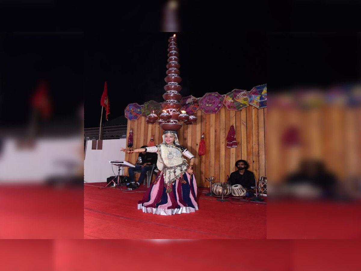 Churu: बर्ड फेस्टिवल में दिखे कला के रंग,लोक नृत्यांगना शहनाज फोगां का नृत्य देख झूमे दर्शक