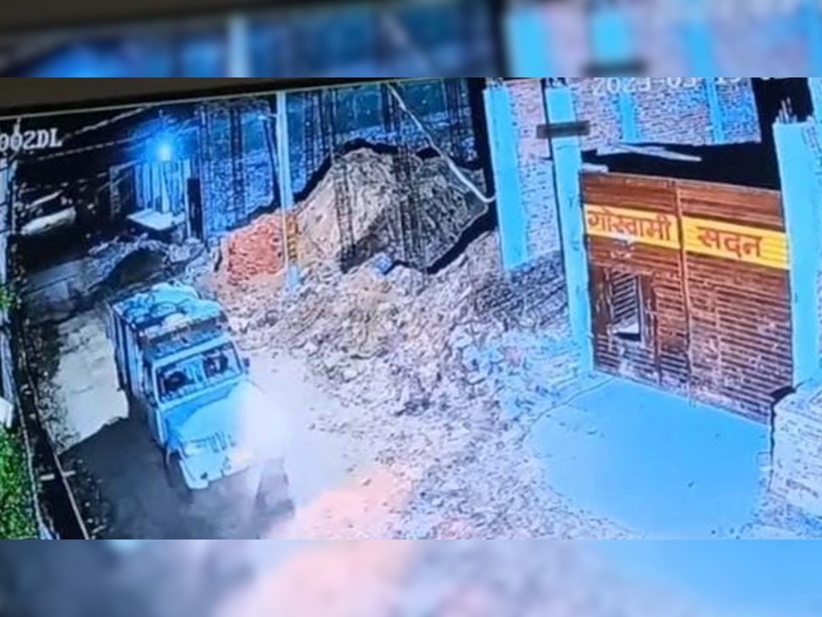 Dholpur News: धौलपुर में चोरों ने गल्ले की दुकान में पीछे से बोला धावा, बाजरे,गेहूं और सरसों के कट्टों को किया पार 