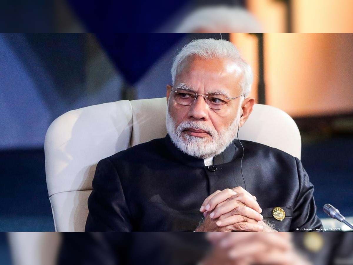 PM Narendra Modi: PM मोदी के पोस्टर पर AAP का सवाल- 100 FIR करा दीं,  इतना डर क्यों? 