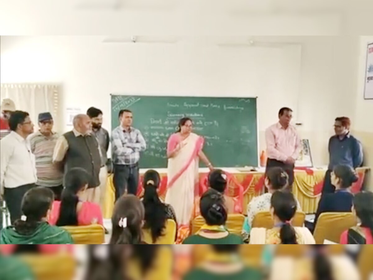 Bhilwara News: शिक्षक अपने कर्तव्य के प्रति सजग रहकर छात्रों के भविष्य को उज्जवल करें: गारू
