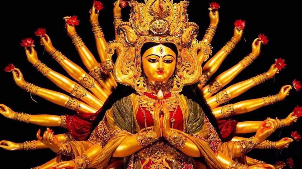Navratri 2023: नवरात्रि में ये 'महाउपाय' बनाएगा मालामाल, हरे कपड़े में इस चीज को रखकर दान करने से होगा चमत्कार!