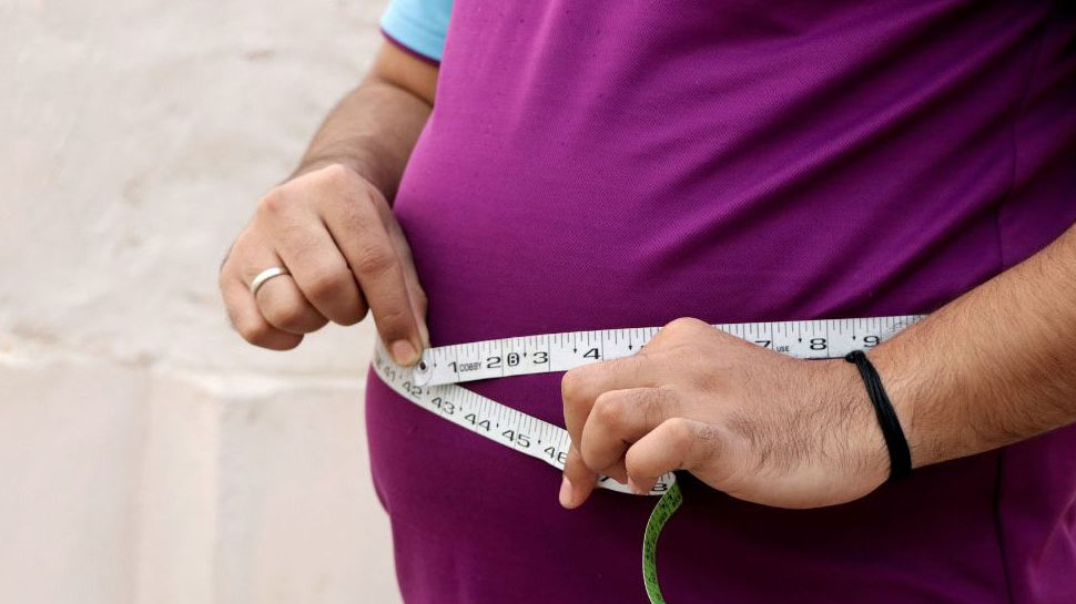 Weight Control Tips: पेट के बढ़ते मोटापे से हो चुके हैं परेशान? खाना शुरू कर दें ये खास चीज, बर्फ की तरह पिघल जाएगी चर्बी Weight Control Tips: पेट के बढ़ते मोटापे से हो चुके हैं परेशान? खाना शुरू कर दें ये खास चीज, बर्फ की तरह पिघल जाएगी चर्बी