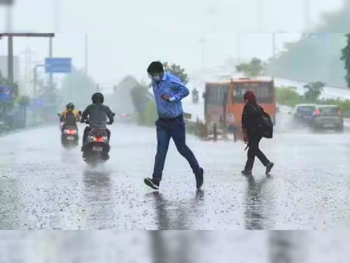 Delhi-NCR Weather Updates: दिल्लीवाले हो जाएं तैयार, आज फिर इन इलाकों में बारिश और आले गिरने के आसार