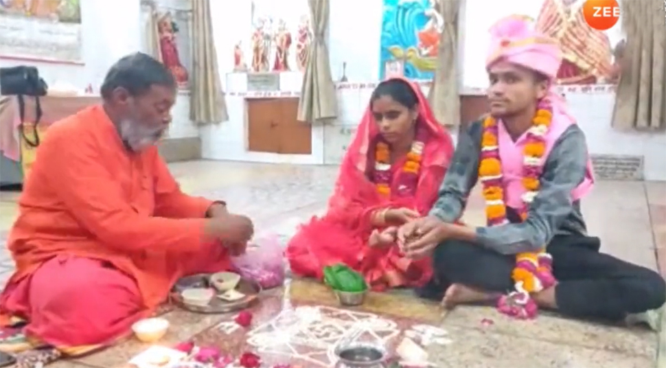इस वजह से सायमा ने छोड़ा इस्लाम; शालिनी बनकर विपिन के साथ मंदिर में लिए सात फेरे इस वजह से सायमा ने छोड़ा इस्लाम; शालिनी बनकर विपिन के साथ मंदिर में लिए सात फेरे