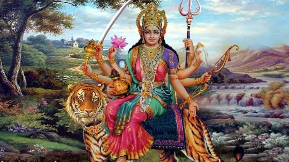 देवी दुर्गा की शेर पर सवारी