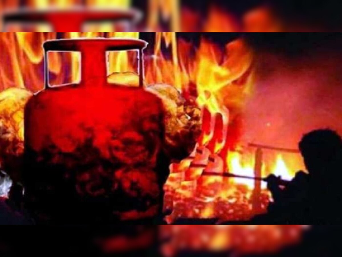 Jehanabad Cylinder Blast: जहानाबाद में सिलेंडर विस्फोट, दुकानदार की मौके पर मौत, छानबीन में जुटी पुलिस