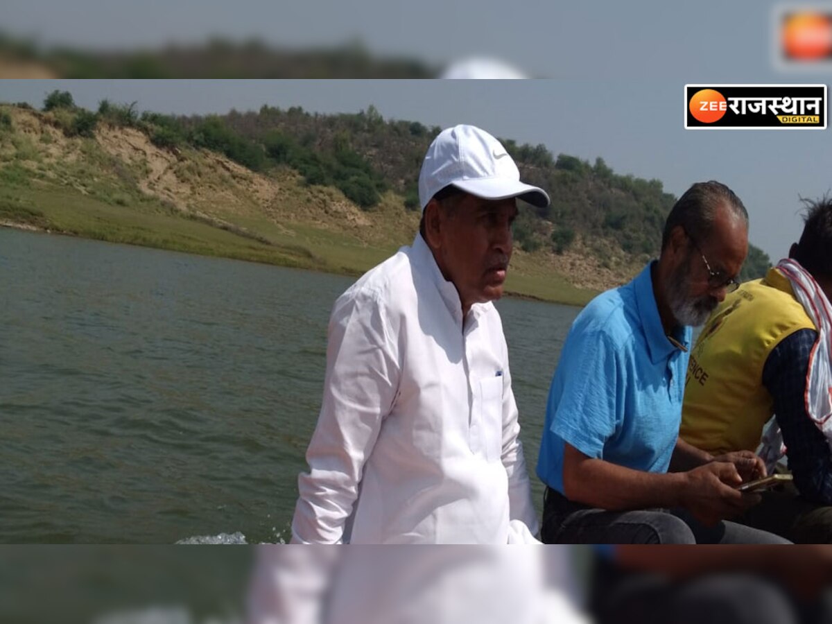 पशुपालक पर मगरमच्छ के हमले का मामला,चंबल नदी में सिविल डिफेंस की टीम पशुपालक की कर रही तलाश