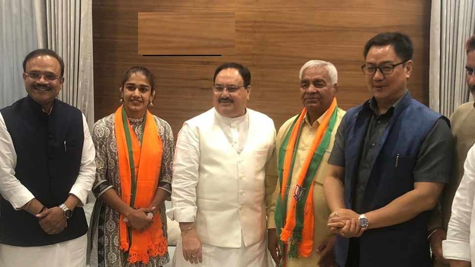 Haryana News: चर्चा में फोगाट परिवार, JJP नेता ने लगाया मारपीट का आरोप