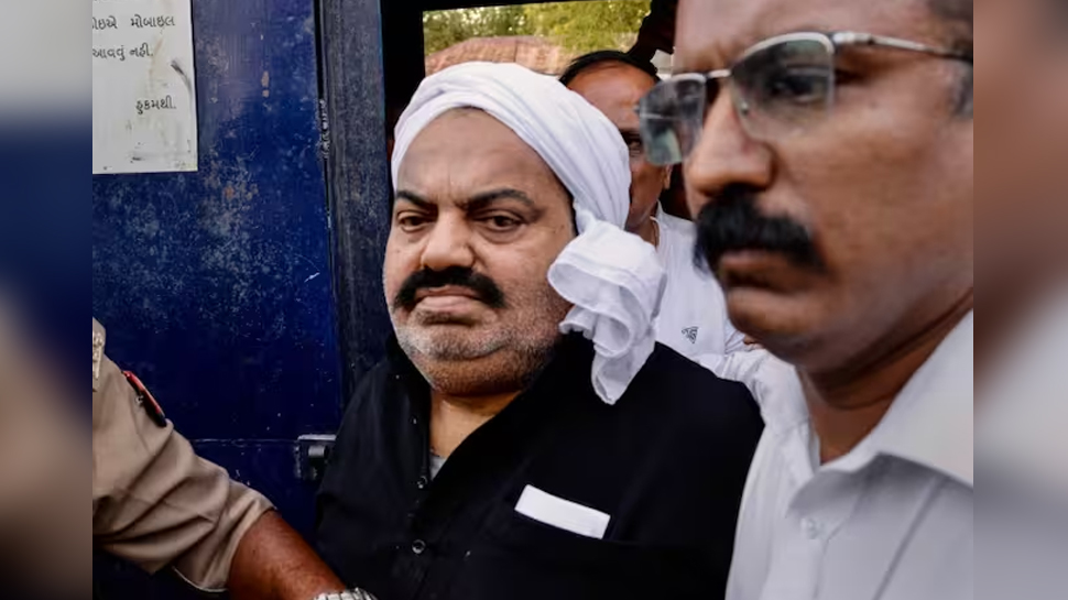 'ये हत्या करना चाहते हैं' यूपी के लिए रवाना हुए अतीक ने मीडिया से कहा 'ये हत्या करना चाहते हैं' यूपी के लिए रवाना हुए अतीक ने मीडिया से कहा