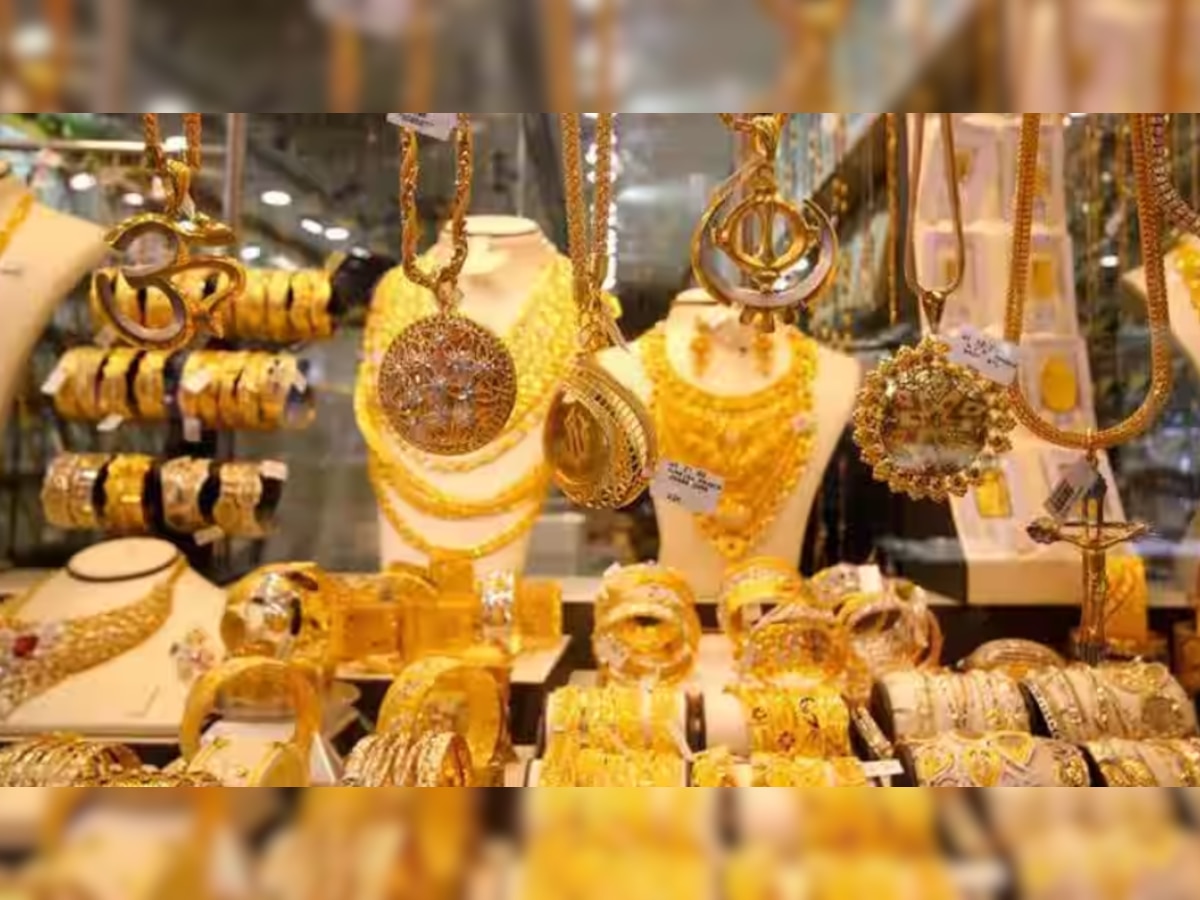 Gold Price Today: आज नहीं बढ़े सोने-चांदी के भाव, जानिए भोपाल-इंदौर में 10 ग्राम 24 कैरेट गोल्ड का रेट
