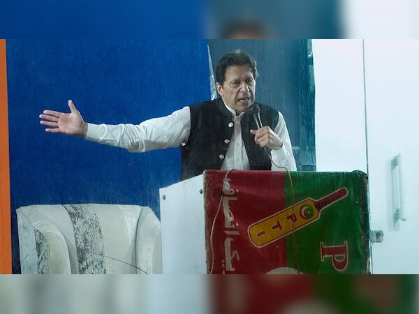 Pakistan News: या तो इमरान खान मारे जाएंगे या हम- पाकिस्तान के गृह मंत्री का बड़ा बयान