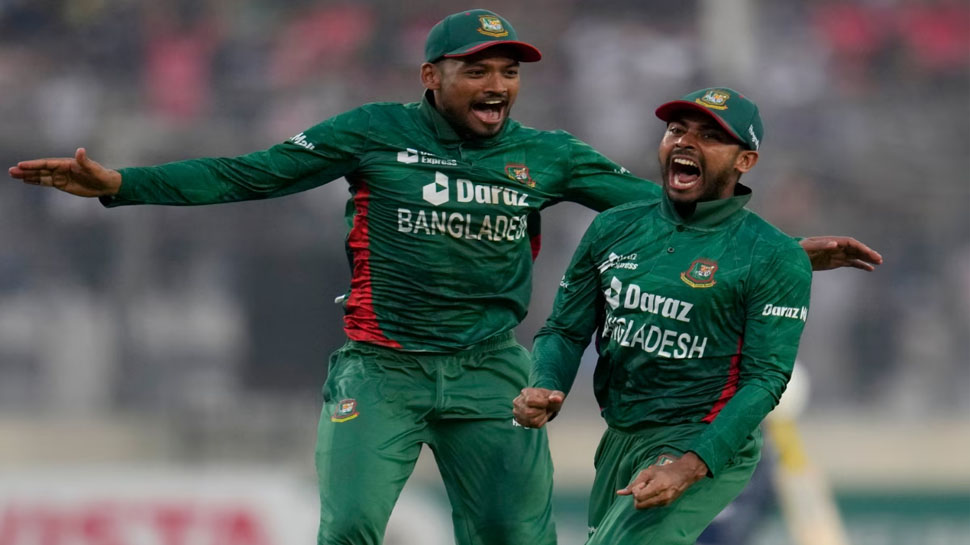 BAN vs IRE Dream11 Prediction: T20 में ये प्लेयर्स करने वाले हैं कमाल! जानें टीम और पिच रिपोर्ट BAN vs IRE Dream11 Prediction: T20 में ये प्लेयर्स करने वाले हैं कमाल! जानें टीम और पिच रिपोर्ट
