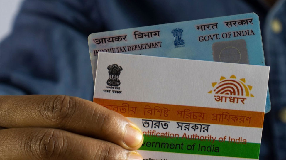 Pan Aadhaar Card Link Deadline Is 31st March Follow These Steps To Link