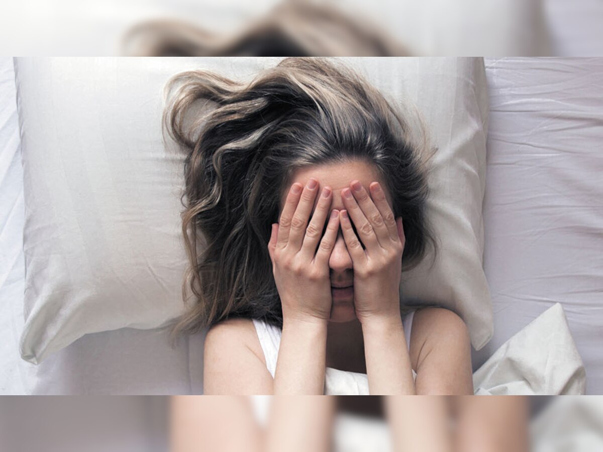 Sleep Quality: लाइट जला कर सोने से होती हैं ये बीमारियां, आज से ही बंद करना शुरू करें