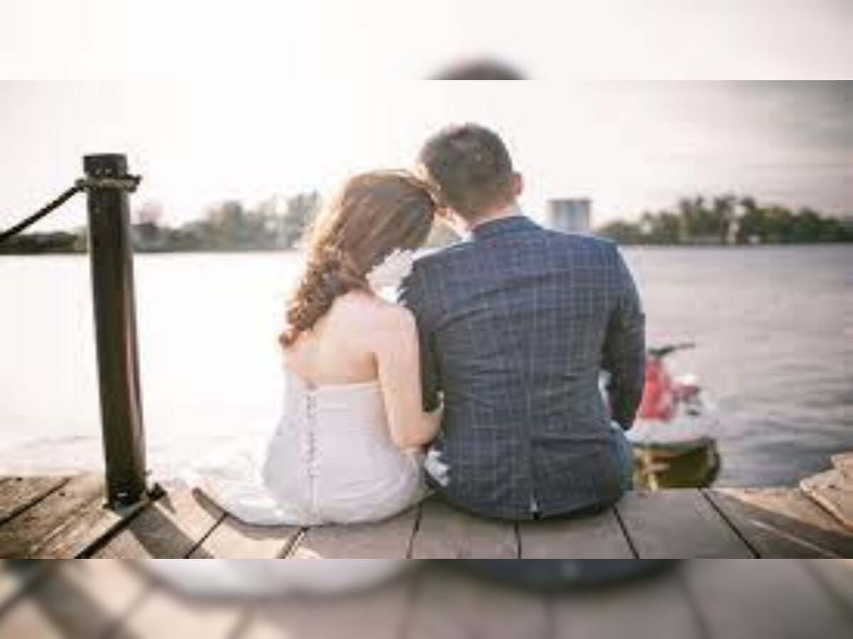Couples: जानिएं पति पत्नी के बीच कितना होना चाहिए एज गैप, तभी होती है अच्छी अंडरस्टैंडिंग
