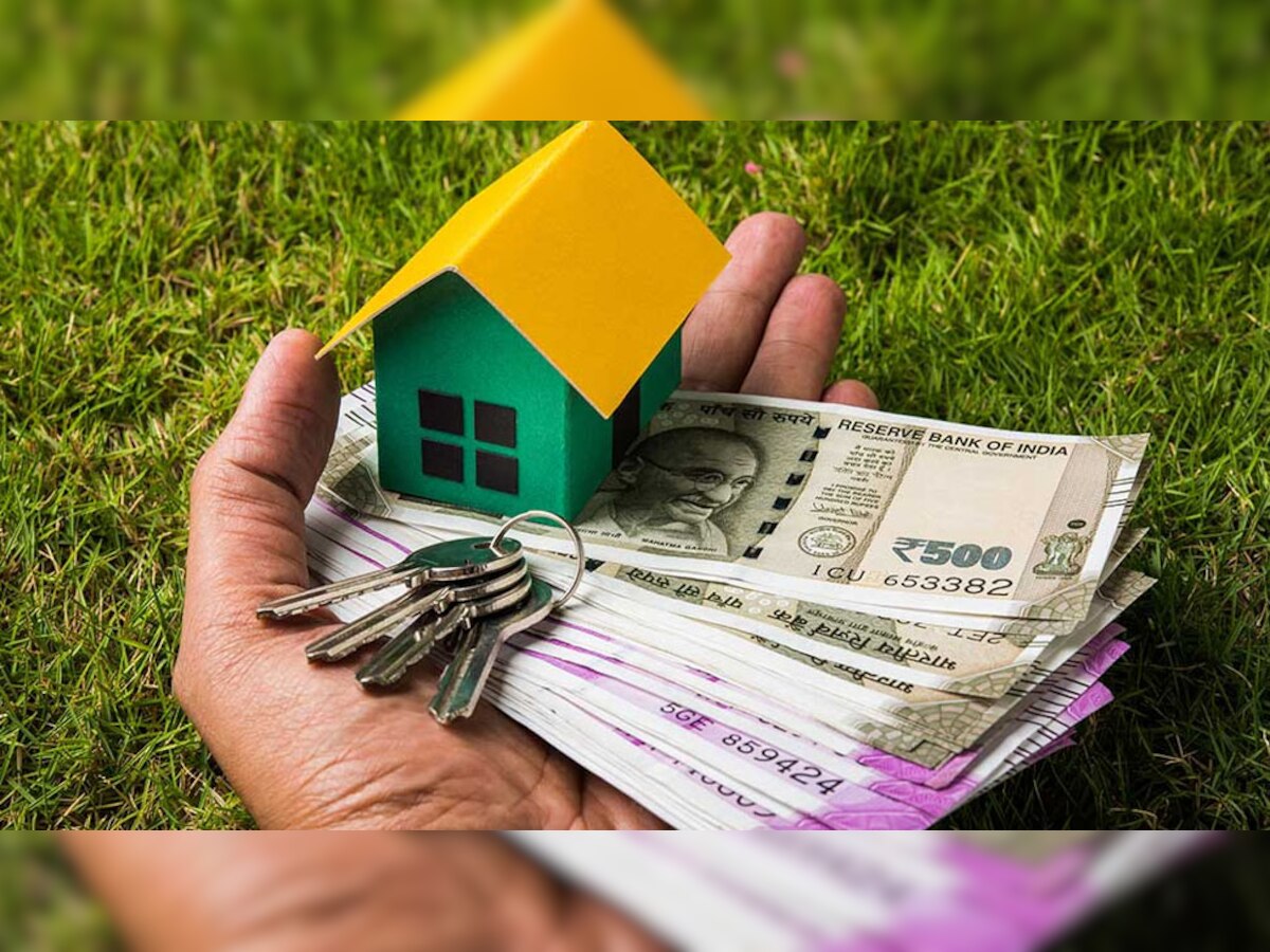Vastu Tips for Money: घर की गरीबी से मत होइए निराश, अपना लीजिए ये 5 वास्तु टिप्स; परिवार पर होने लगेगी धन-दौलत की बारिश 