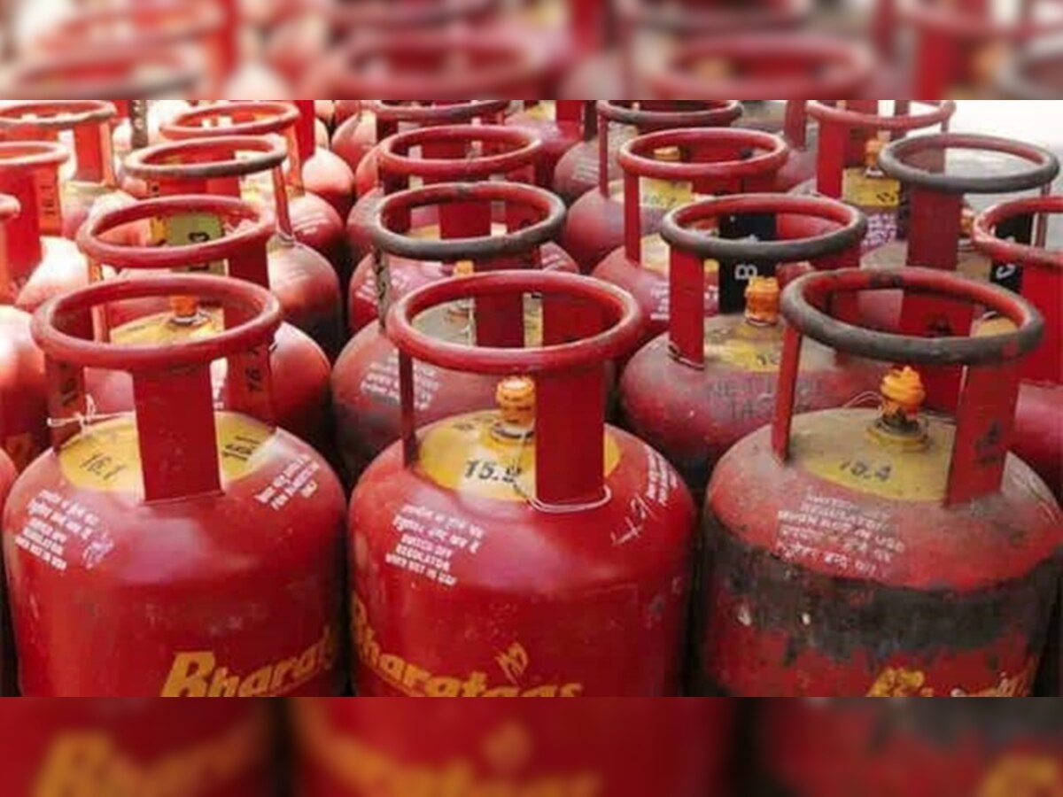 LPG Price: ଖୁସି ଖବର: ଶସ୍ତା ହେଲା LPG ସିଲିଣ୍ଡର, ଜାଣନ୍ତୁ କ'ଣ ରହିଛି ନୂଆ ଦର