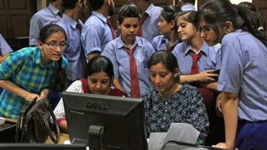 UP Board Result 2023: ख़त्म होने वाला है इंतेज़ार; जानिए कब आएगा 10वीं और 12वीं का परिणाम