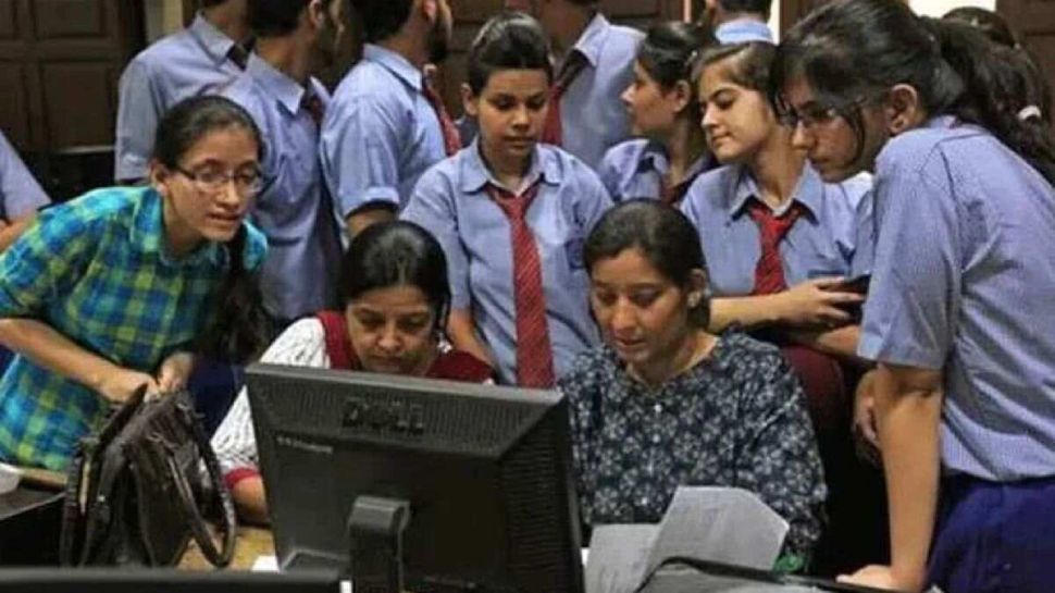 UP Board Result 2023: ख़त्म होने वाला है इंतेज़ार; जानिए कब आएगा 10वीं और 12वीं का परिणाम UP Board Result 2023: ख़त्म होने वाला है इंतेज़ार; जानिए कब आएगा 10वीं और 12वीं का परिणाम