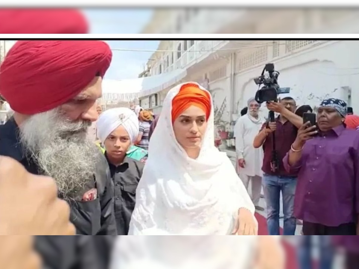 Reena Rai News: ਦੀਪ ਸਿੱਧੂ ਦੇ ਜਨਮ ਦਿਨ 'ਤੇ ਰੀਨਾ ਰਾਏ ਸ੍ਰੀ ਹਰਿਮੰਦਰ ਸਾਹਿਬ ਵਿਖੇ ਹੋਈ ਨਤਮਸਤਕ