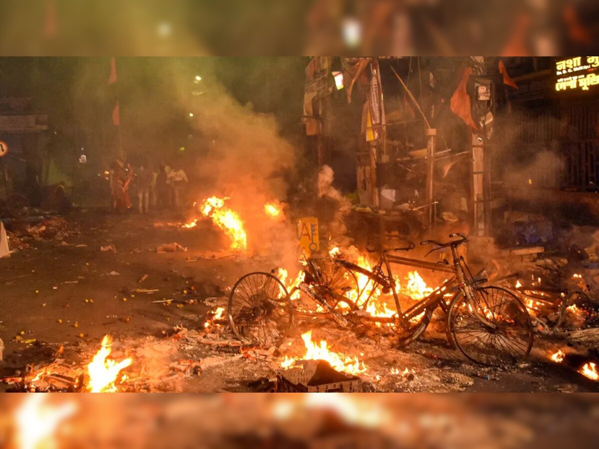 Bihar Violence: सासाराम में आज सुबह-सुबह फिर से हुई बमबाजी, SSB जवानों ने किया फ्लैगमार्च
