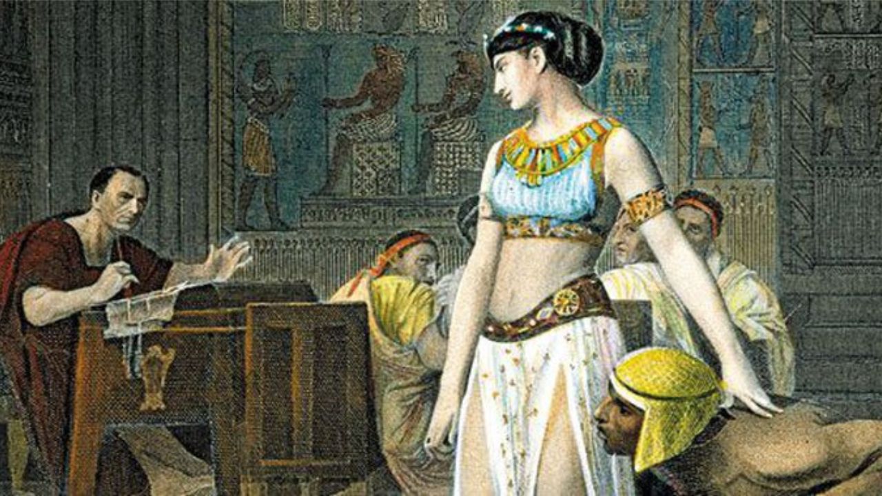 52 साल के महाराजा के सामने चादर में लिपटी पहुंची 21 साल की महारानी, गिफ्ट में मिली सत्ता!