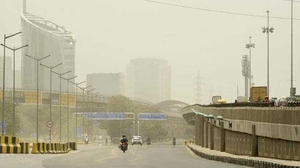 Delhi Weather: दिल्ली के मौसम का क्या है हाल? आने वाले दिनों में क्या है उम्मीदें Delhi Weather: दिल्ली के मौसम का क्या है हाल? आने वाले दिनों में क्या है उम्मीदें