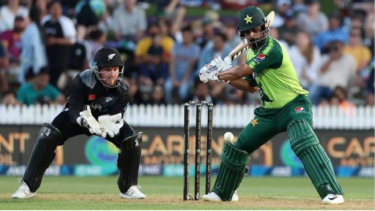 PAK vs NZ: न्यूजीलैंड के खिलाफ पाकिस्तान टीम में बड़ा फेरबदल, जानें किसे मिली टीम की कमान