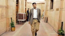 बैंक‍िंग संकट पर रघुराम राजन ने चेताया, कहा-सिलिकॉन वैली और क्रेडिट सुइस तो झांकी है